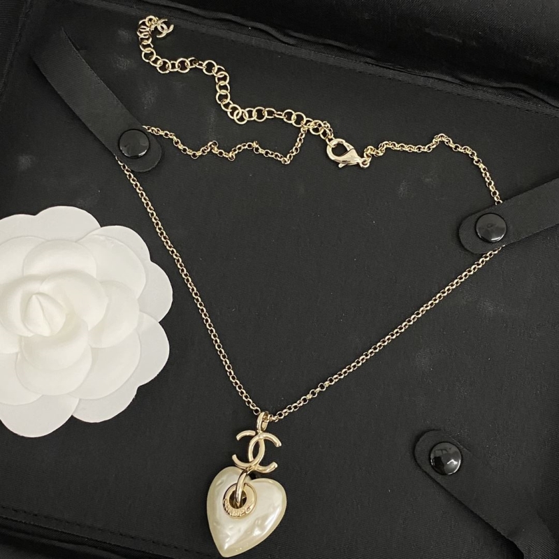 Chanel Necklaces